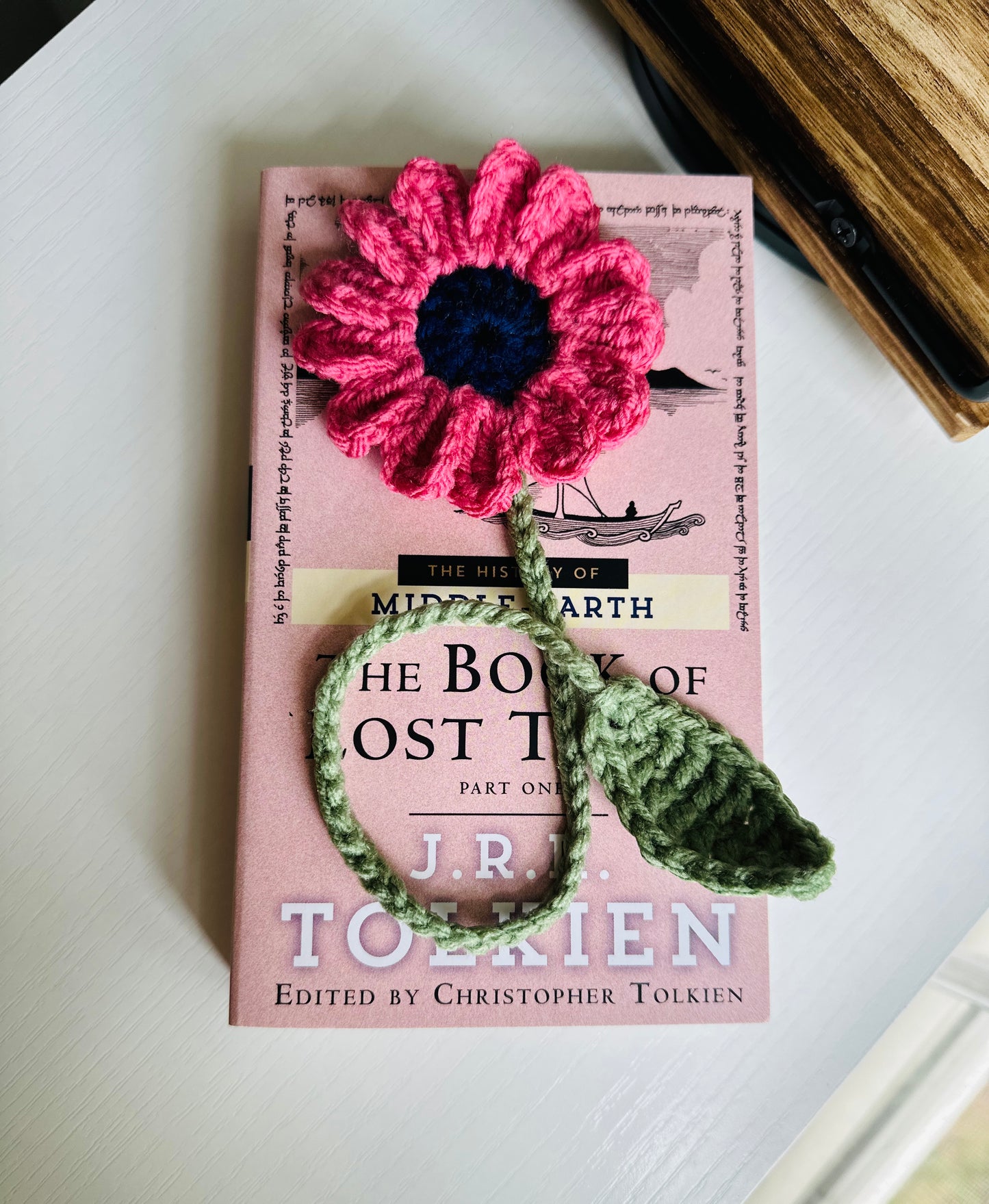 Flower bookmark